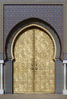 золотая дверь