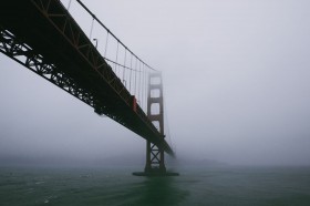 мост,туман