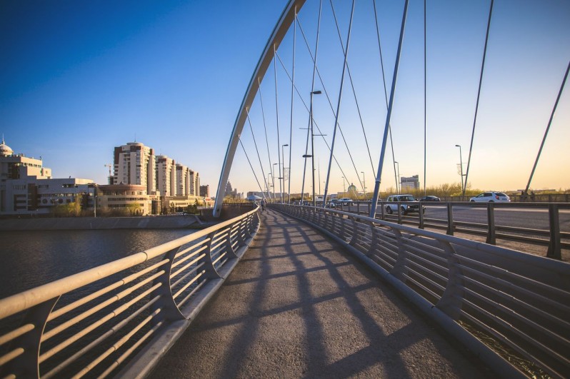 мост,рассвет